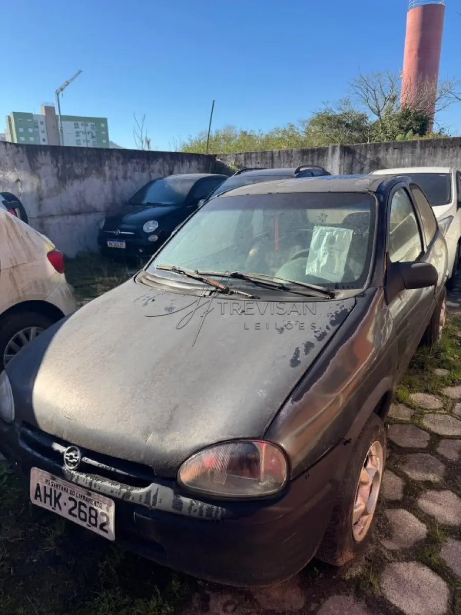 LOTE 000 - GM CORSA WIND 97/98